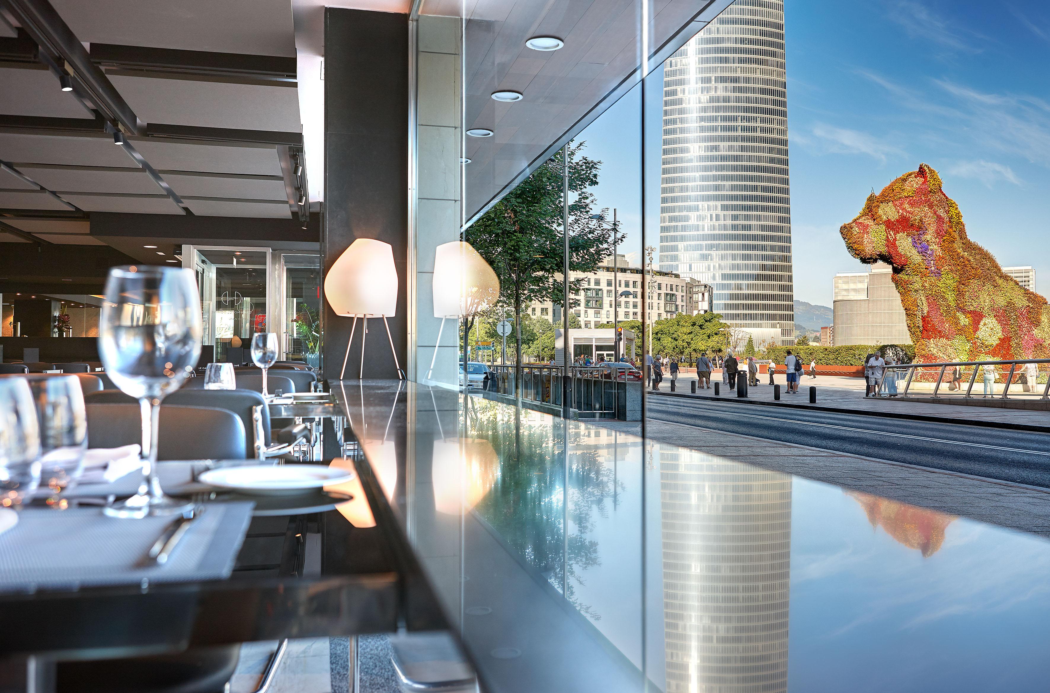 The Artist Grand Hotel Of Art Bilbao Exterior photo The restaurant